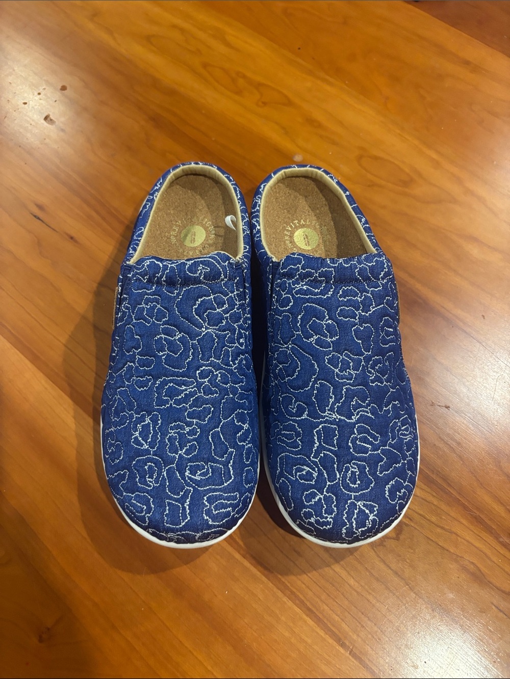 REVITALIGN Orthotic Embroidered Denim Mules